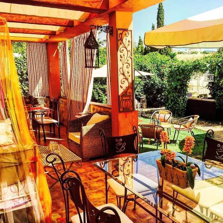 لا ثوبيا Laurel De La Reina Bed & Breakfast - Boutique لا ثوبيا