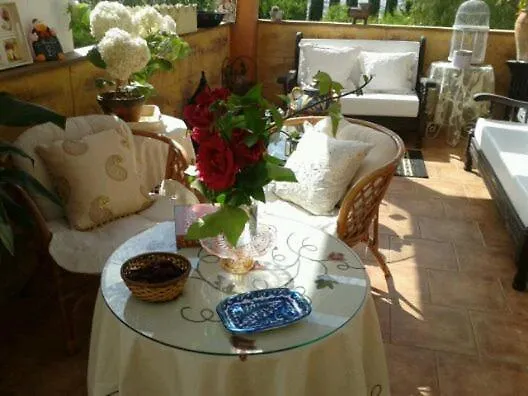 لا ثوبيا Laurel De La Reina Bed & Breakfast - Boutique 0*, لا ثوبيا