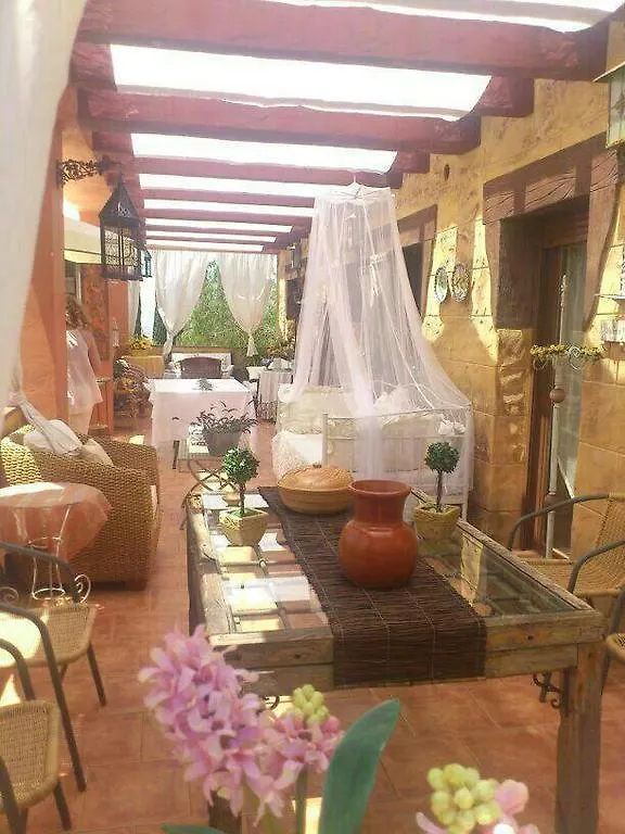لا ثوبيا Laurel De La Reina Bed & Breakfast - Boutique لا ثوبيا