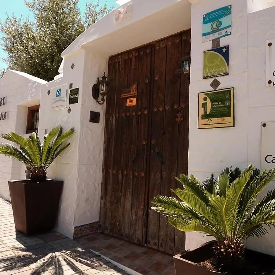 لا ثوبيا Laurel De La Reina Bed & Breakfast - Boutique منزل ريفي